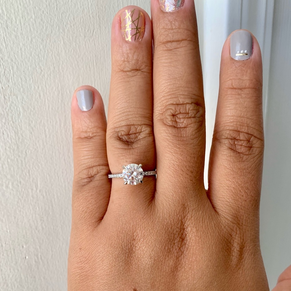 2 ct moissanite engagement ring 10k white gold